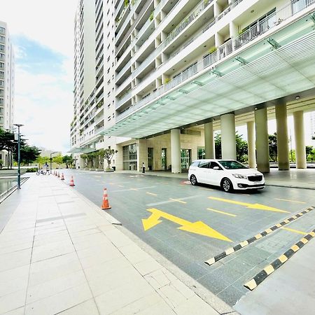 הו צ'י מין סיטי Secc Luxury 2-Br Apartment, Scenic Valley, Saigon Exhibition And Convention Center, Fv Hospital, Phu My Hung District 7 מראה חיצוני תמונה
